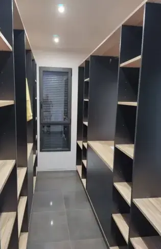 aménagement de dressing sur mesure à Montval-sur-Loir - image 4