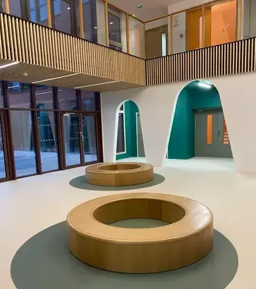 fabricants de meubles à La Chapelle-Saint-Aubin - image 2