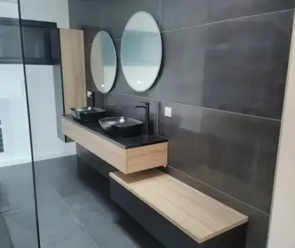 table en bois massif à Durtal - image 2