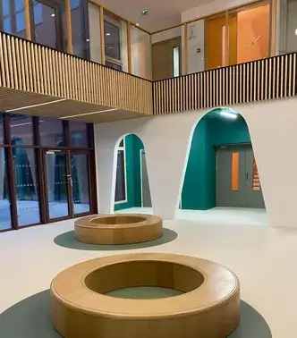 table en bois massif à Écommoy - image 3