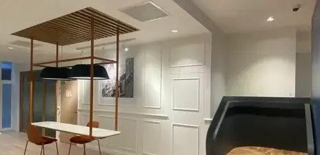 table en bois massif à La Suze-sur-Sarthe - image 4