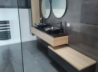 table en bois massif Le Mans-1