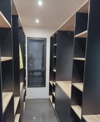 table en bois massif Montval-sur-Loir-5