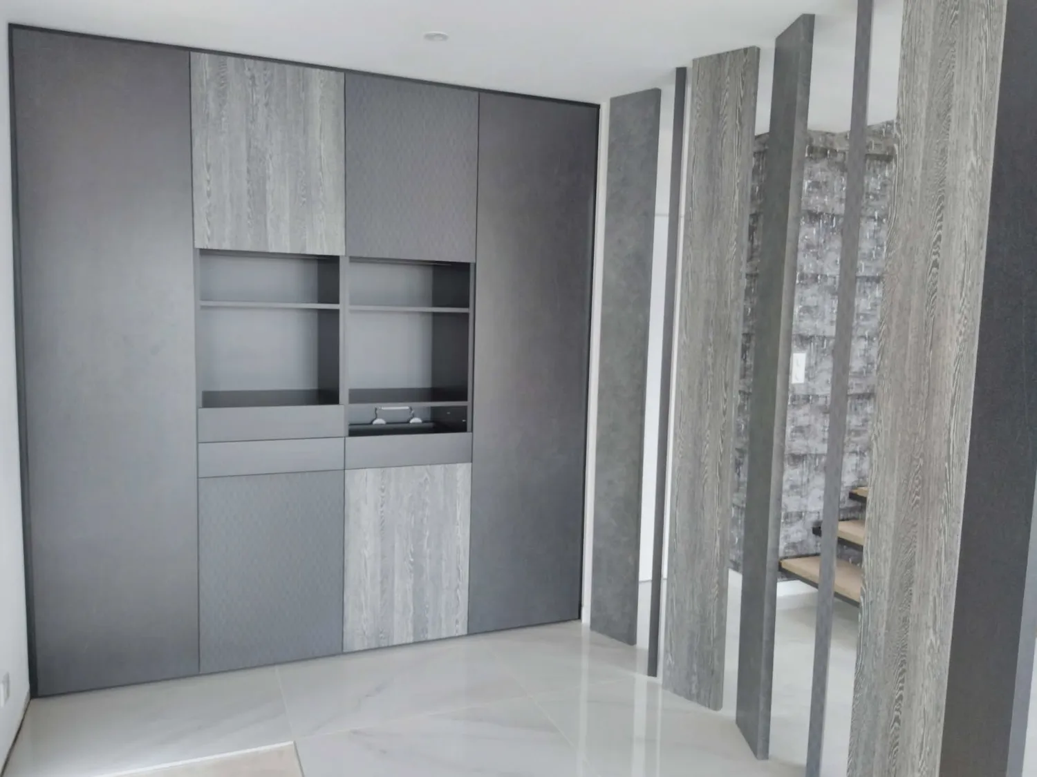 table en bois massif noyen sur sarthe